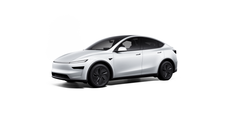 Model Y 전면 사선 차량 이미지